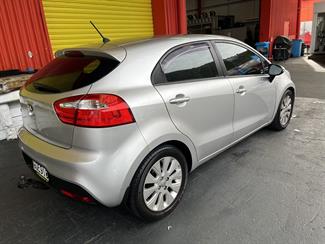 2012 Kia Rio - Thumbnail