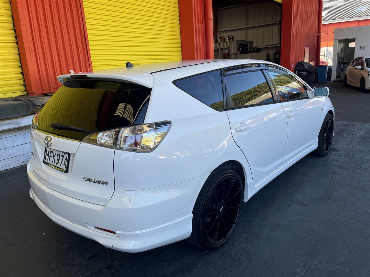 2006 Toyota Caldina