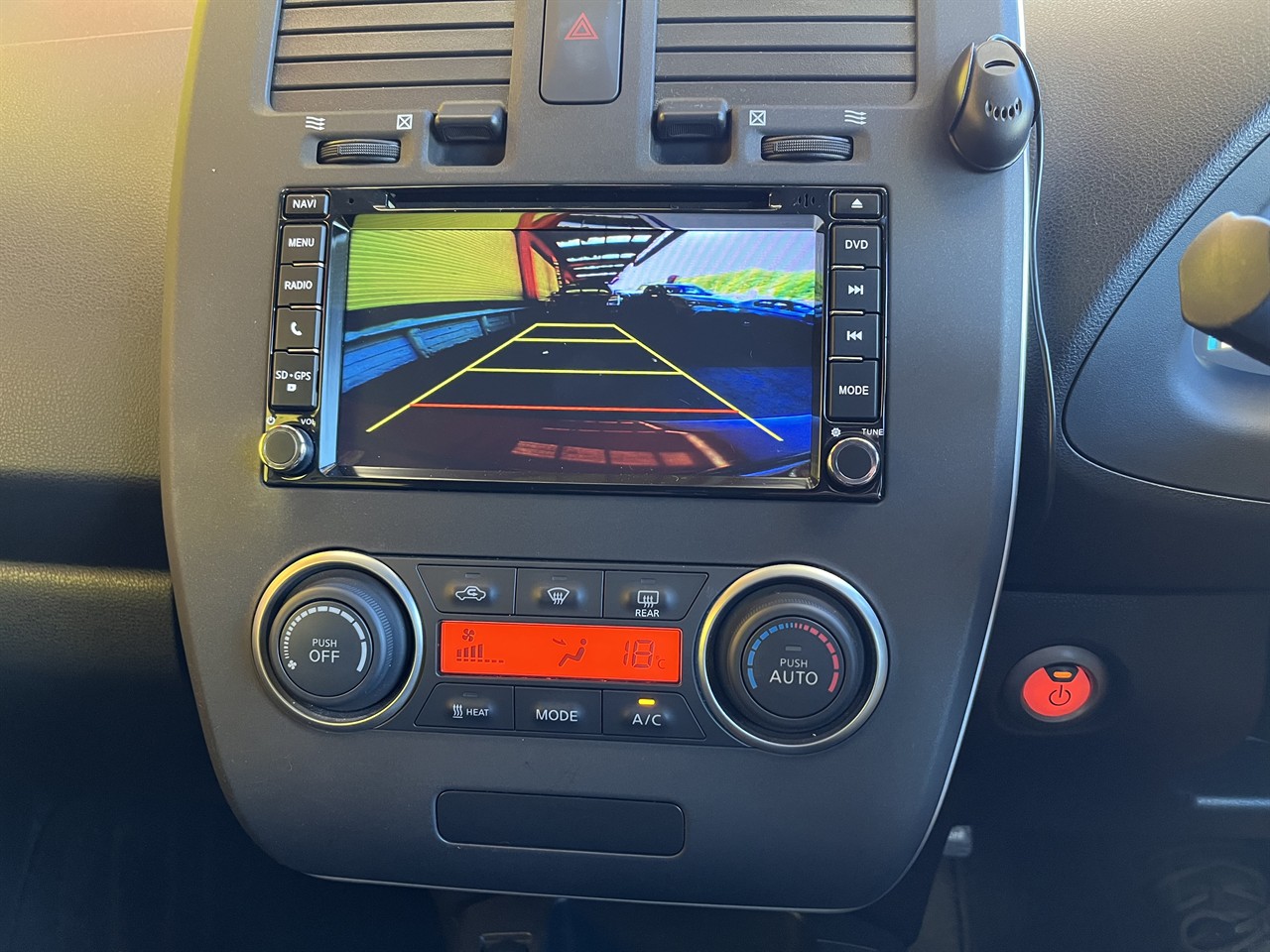 2014 Nissan LEAF