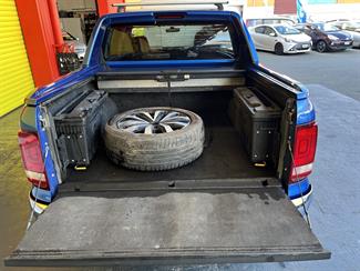 2017 Volkswagen Amarok - Thumbnail