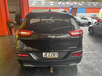 2015 Jeep Cherokee - Thumbnail