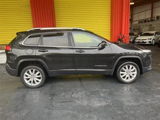 2015 Jeep Cherokee - Thumbnail