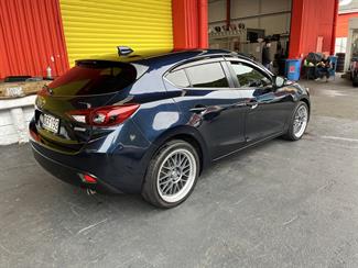 2014 Mazda Axela - Thumbnail