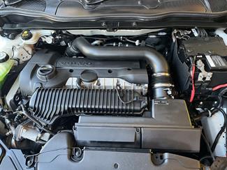 2013 Volvo v40 - Thumbnail