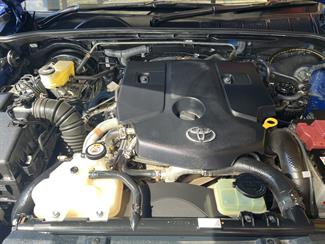 2016 Toyota Hilux - Thumbnail