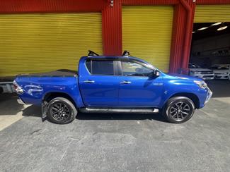 2016 Toyota Hilux - Thumbnail