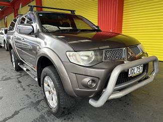2011 Mitsubishi Triton - Thumbnail