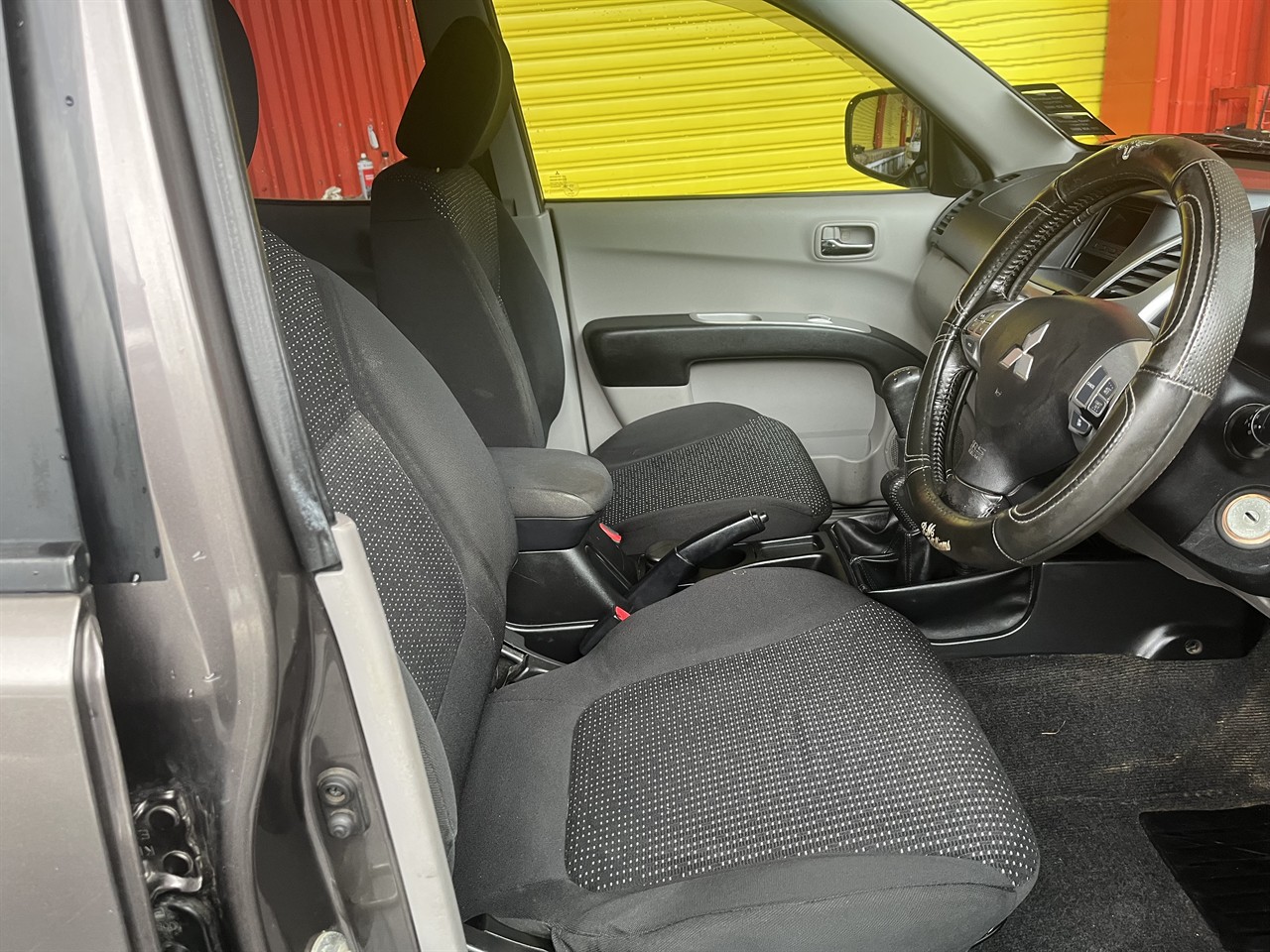 2011 Mitsubishi Triton