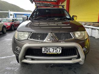 2011 Mitsubishi Triton - Thumbnail
