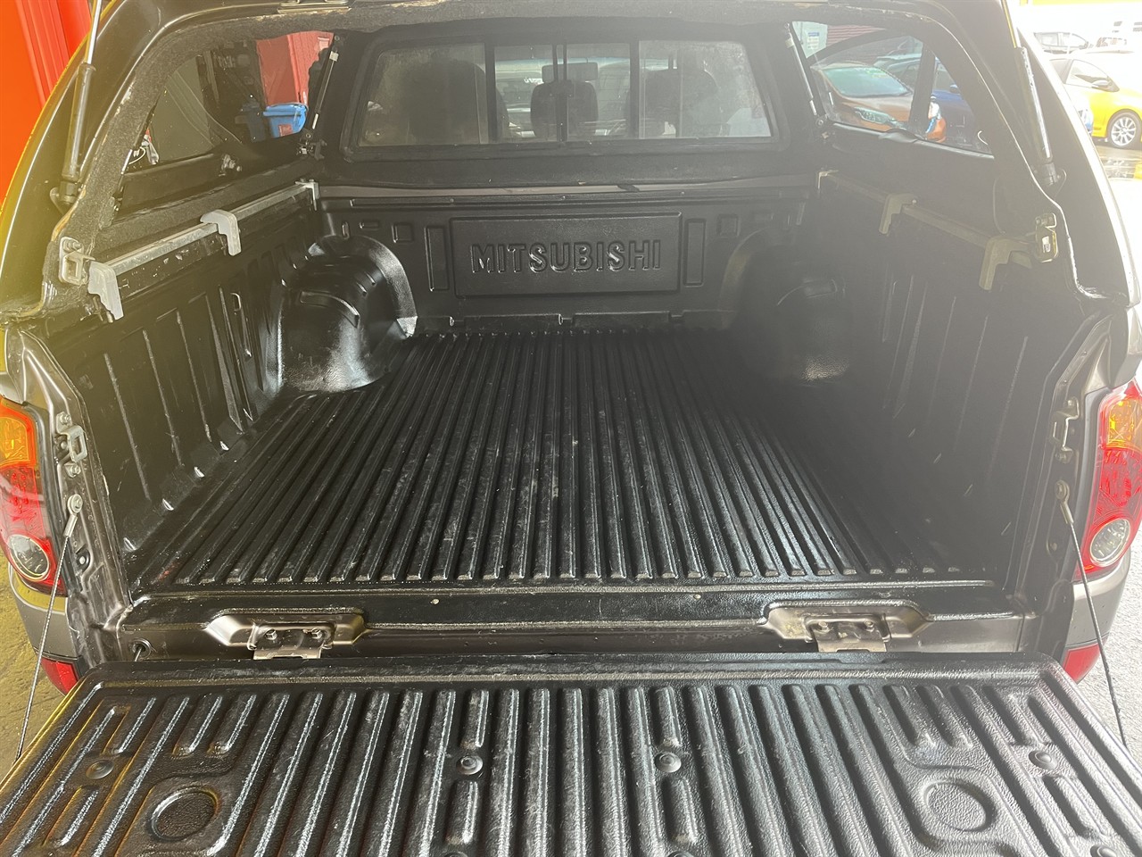 2011 Mitsubishi Triton