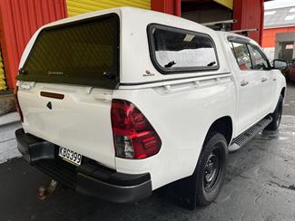 2016 Toyota Hilux - Thumbnail