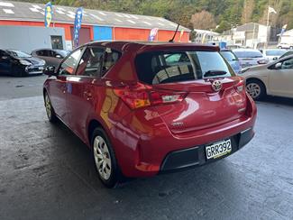 2013 Toyota Corolla - Thumbnail