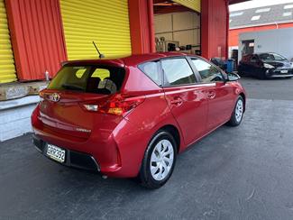 2013 Toyota Corolla - Thumbnail