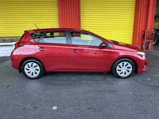 2013 Toyota Corolla - Thumbnail