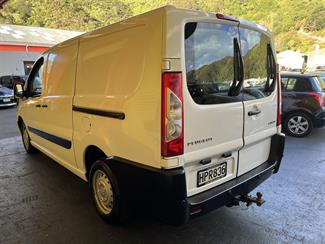 2014 Peugeot Expert - Thumbnail