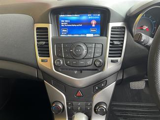 2016 Holden Cruze - Thumbnail