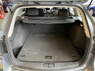 2016 Holden Cruze - Thumbnail