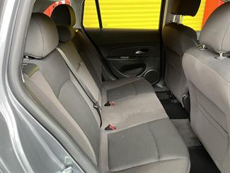 2016 Holden Cruze - Thumbnail