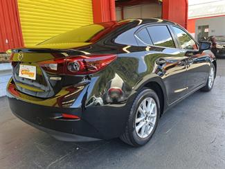 2013 Mazda Axela - Thumbnail