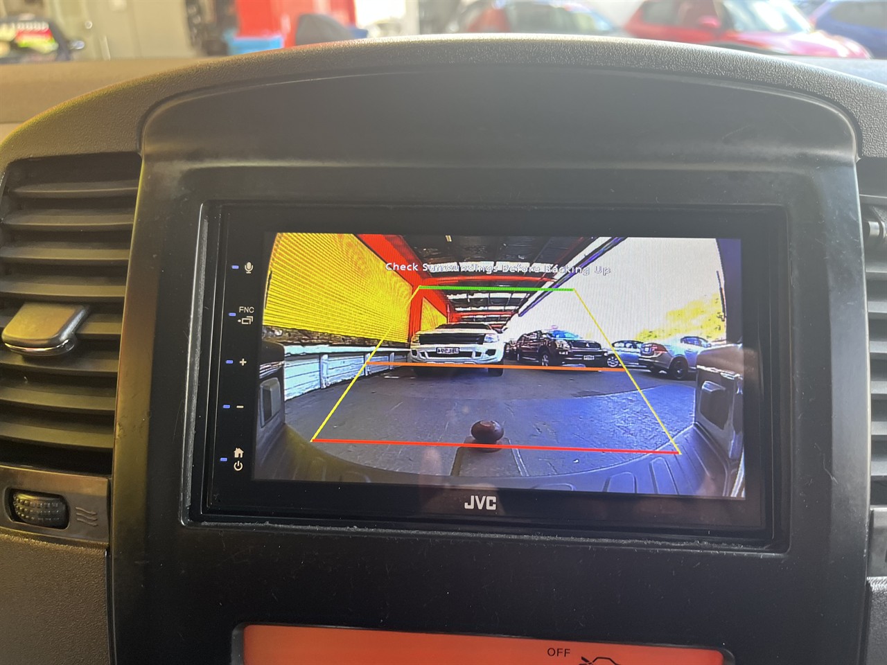 2013 Nissan Navara
