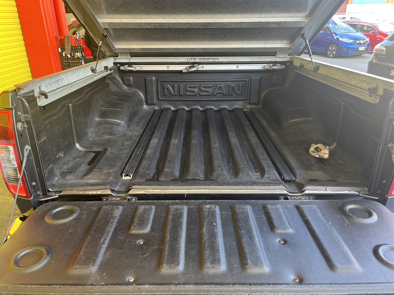 2013 Nissan Navara