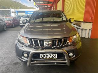 2017 Mitsubishi Triton - Thumbnail