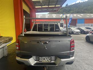 2017 Mitsubishi Triton - Thumbnail