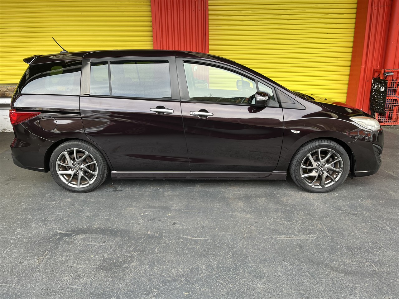 2014 Mazda Premacy