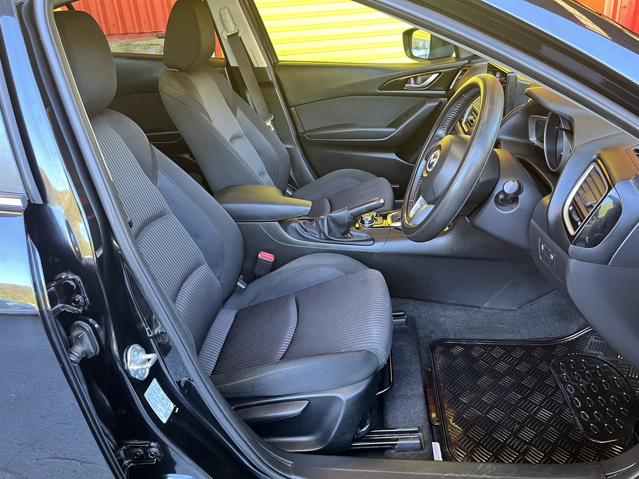 2014 Mazda Axela