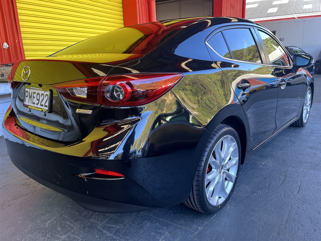 2014 Mazda Axela