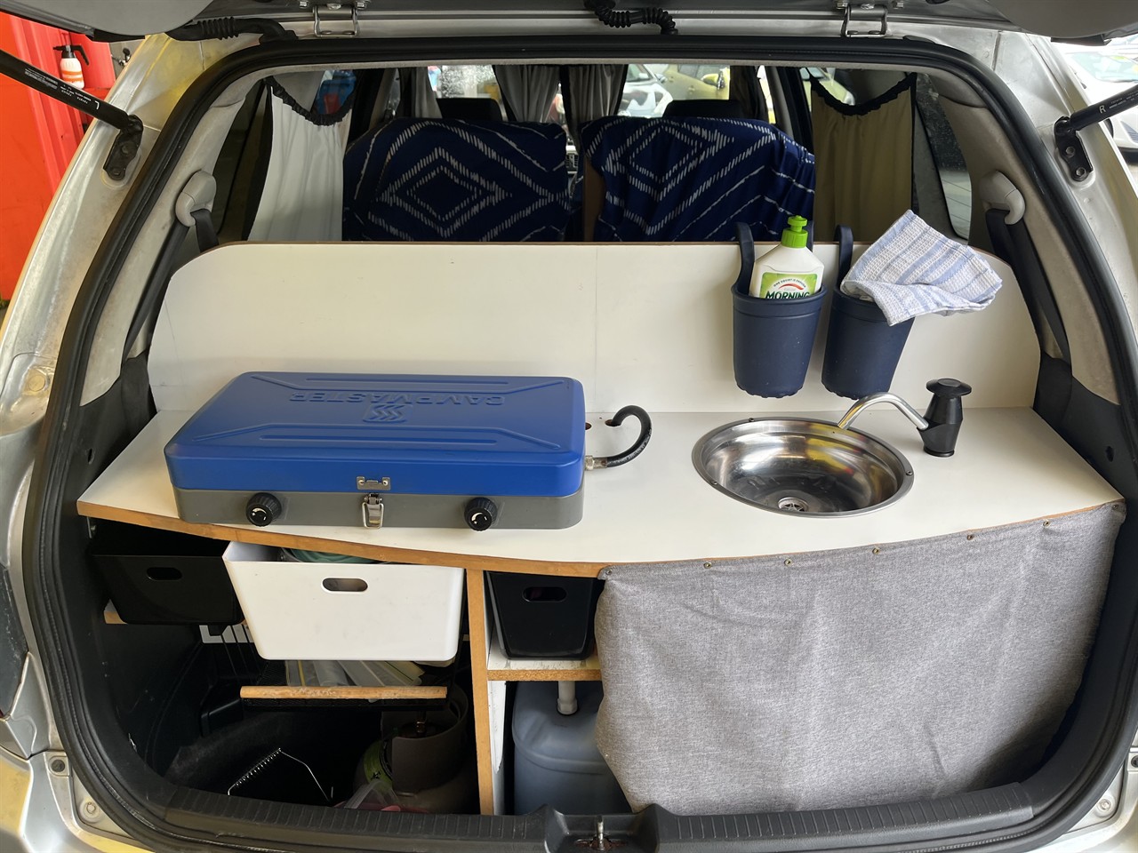 2004 Toyota ipsum