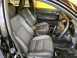 2015 Toyota Corolla - Thumbnail