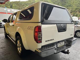 2010 Nissan Navara - Thumbnail