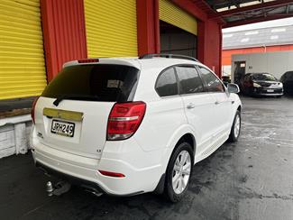 2016 Holden Captiva - Thumbnail