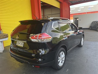 2014 Nissan X-Trail - Thumbnail