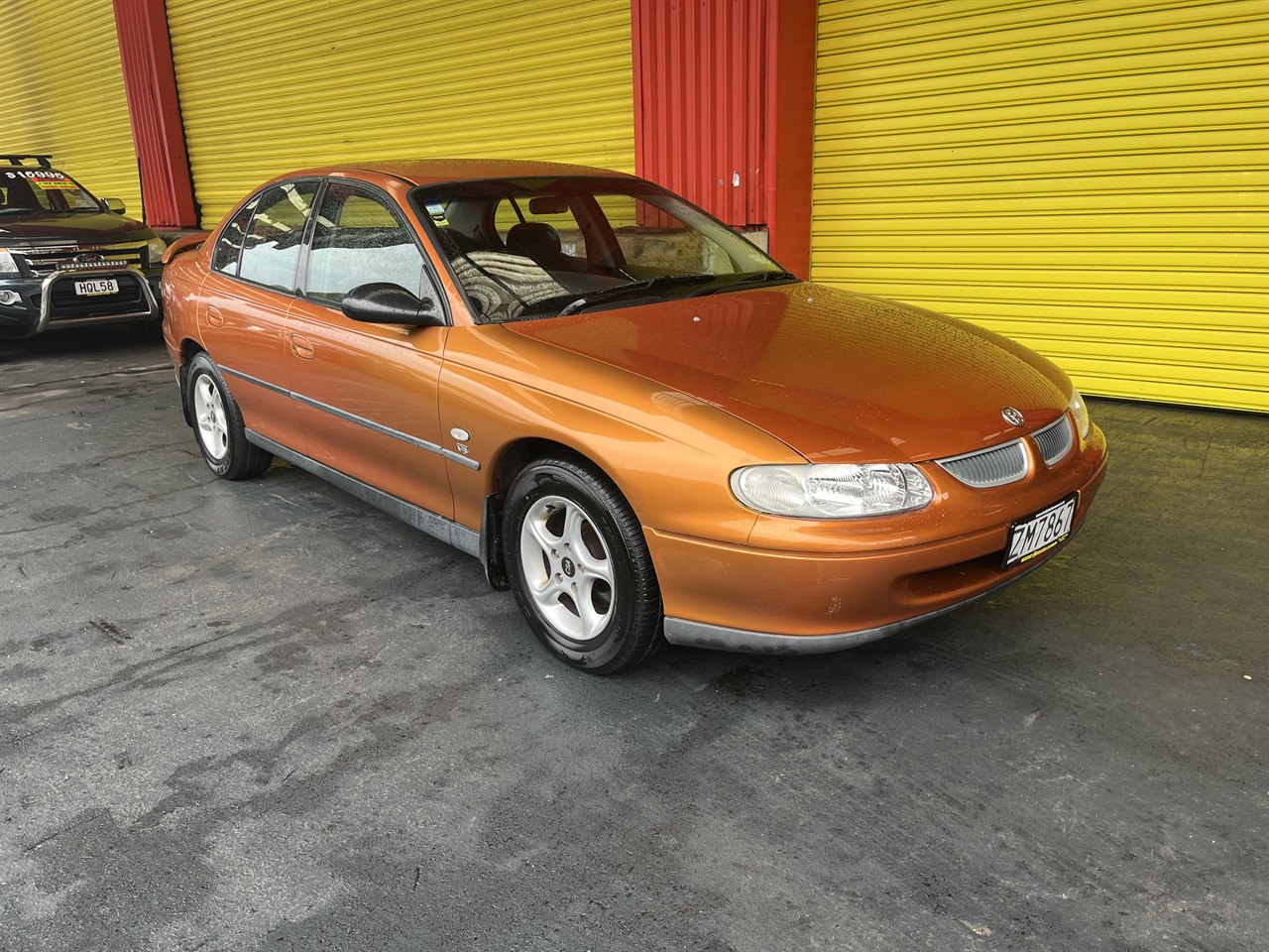 2000 Holden Commodore
