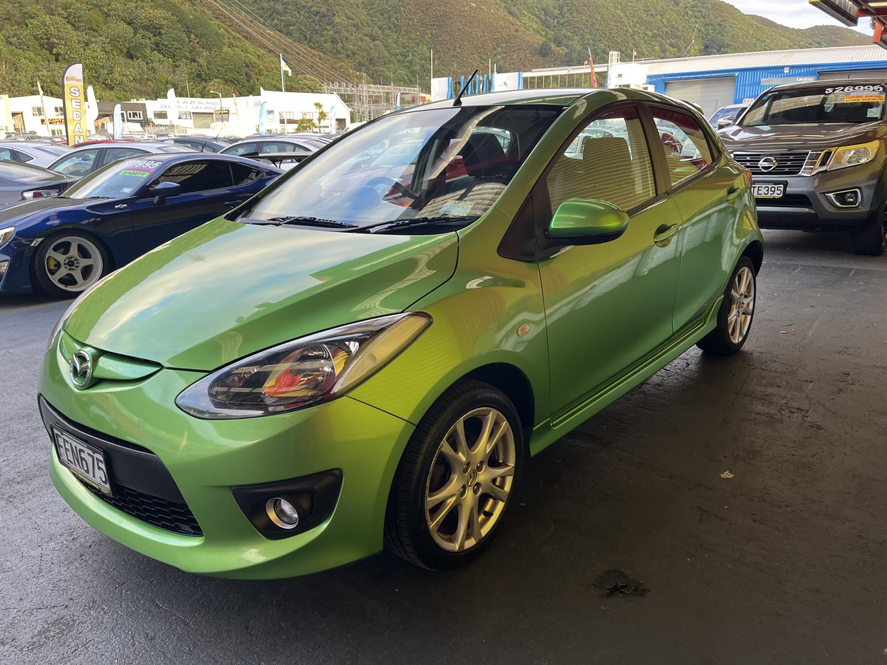 2009 Mazda 2