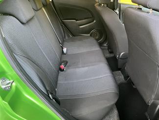 2009 Mazda 2 - Thumbnail