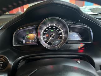 2014 Mazda Axela - Thumbnail
