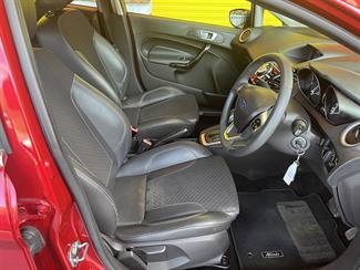 2015 Ford Fiesta - Thumbnail