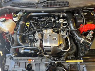 2015 Ford Fiesta - Thumbnail