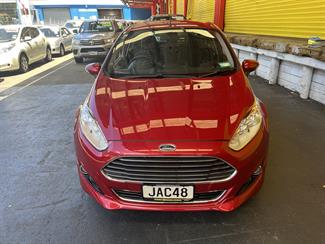 2015 Ford Fiesta - Thumbnail