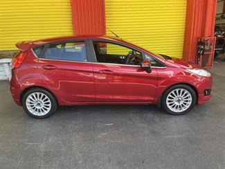 2015 Ford Fiesta - Thumbnail