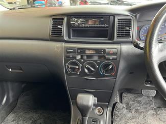 2004 Toyota Corolla - Thumbnail