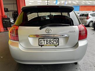 2004 Toyota Corolla - Thumbnail