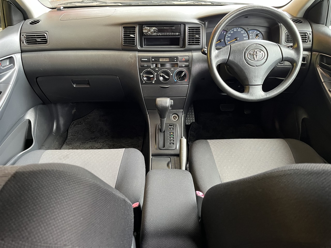 2004 Toyota Corolla
