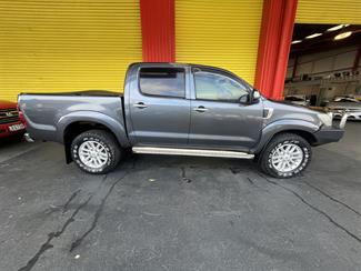 2014 Toyota Hilux - Thumbnail