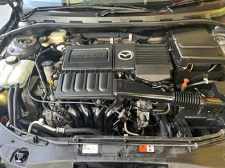 2004 Mazda Axela - Thumbnail