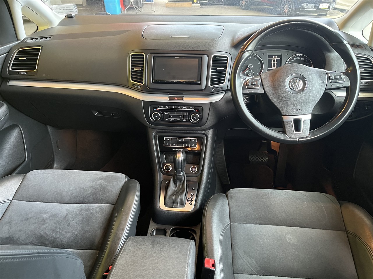 2011 Volkswagen SHARAN