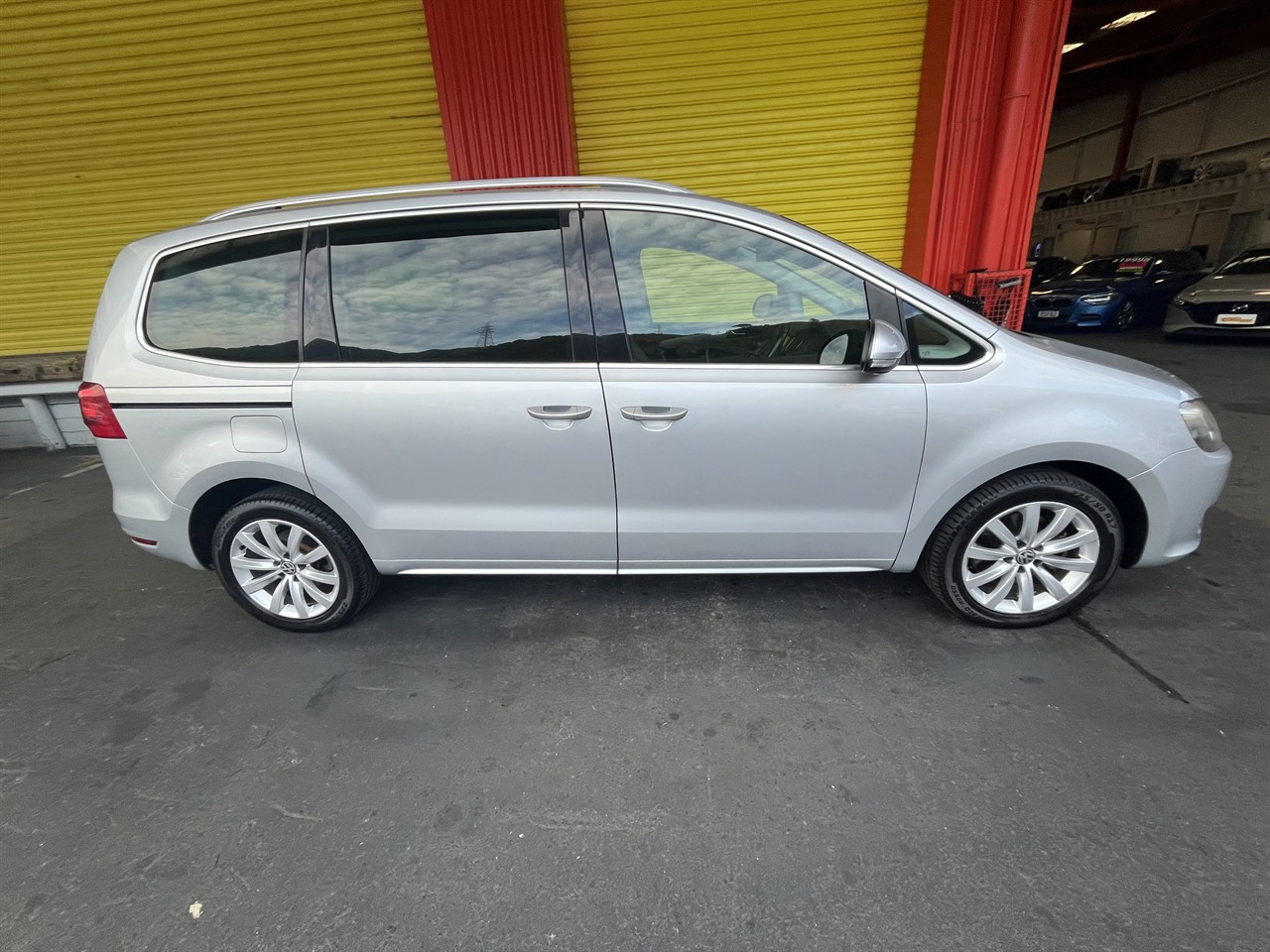 2011 Volkswagen SHARAN